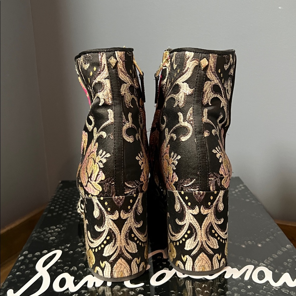Sam Edelman Black and Pink Jacquard Ankle Boots - Picture 4 of 7
